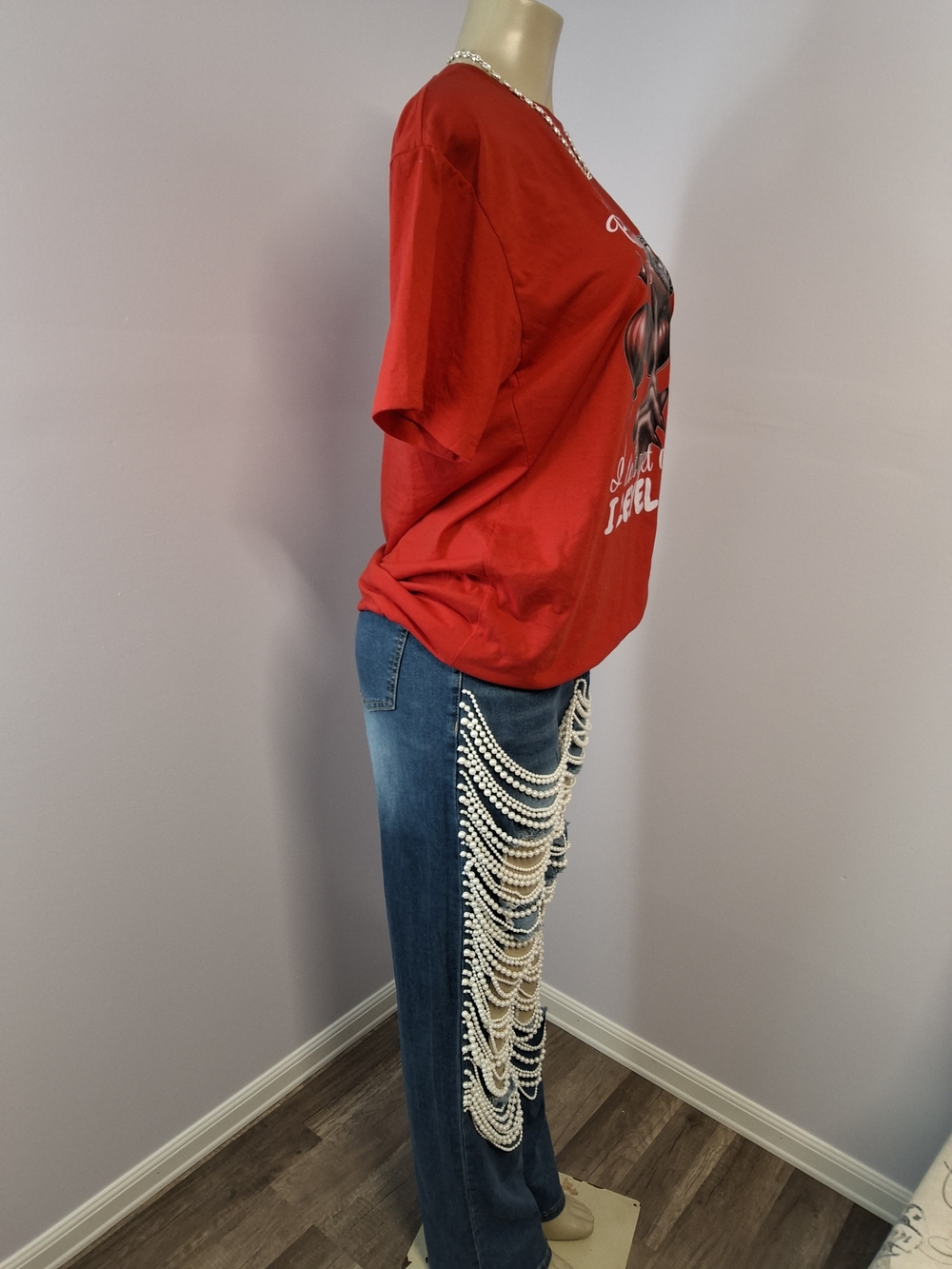 Women's L Red Graphic Birthday Queen Crew Neck Short Sleeve Cotton  T-Shirt - Picture 2 of 8
